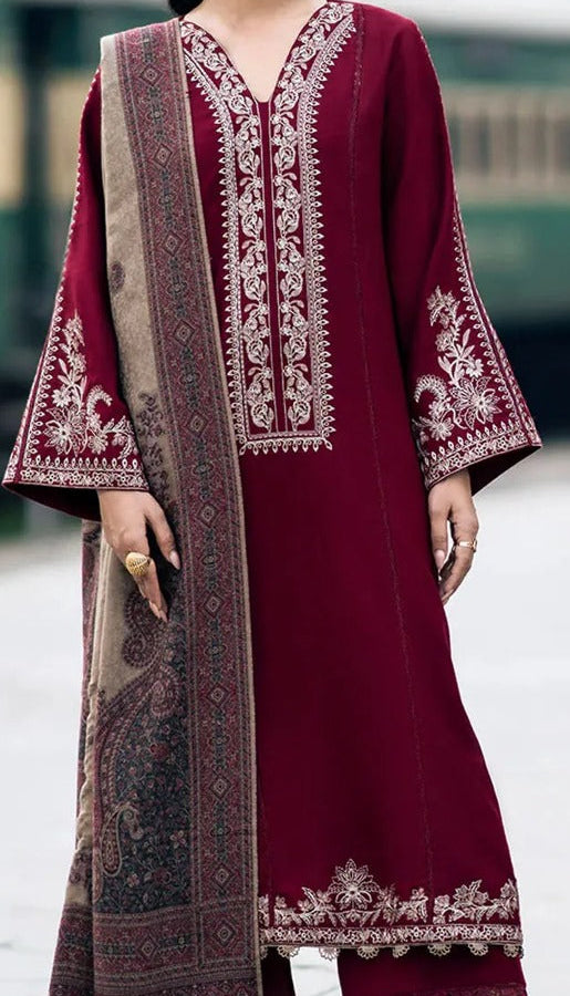 CLOSSY UNSITICH EMB 3PC SUIT WITH PRINTED SHAWL